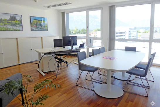hoelzlhubnerimmobilien_buero