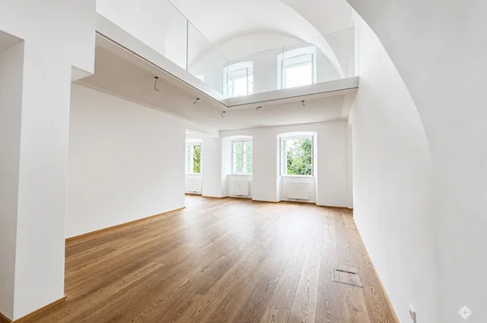HoelzlundHubnerImmobilien