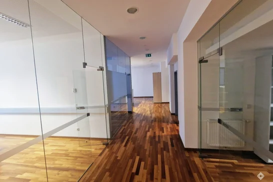 HoelzlHubnerImmobilien
