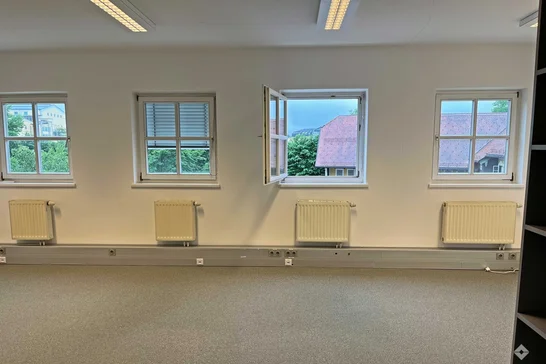 hoelzlhubnerimmobilien-büro-maxglan