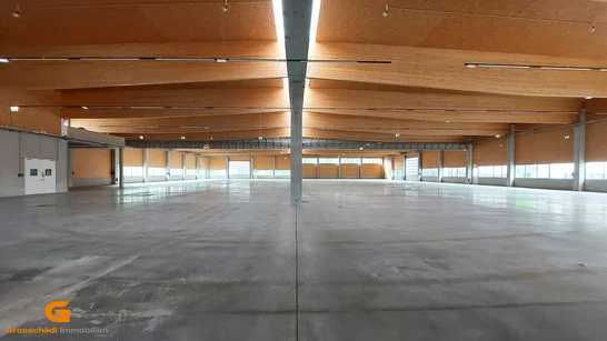 Halle Lagerhalle