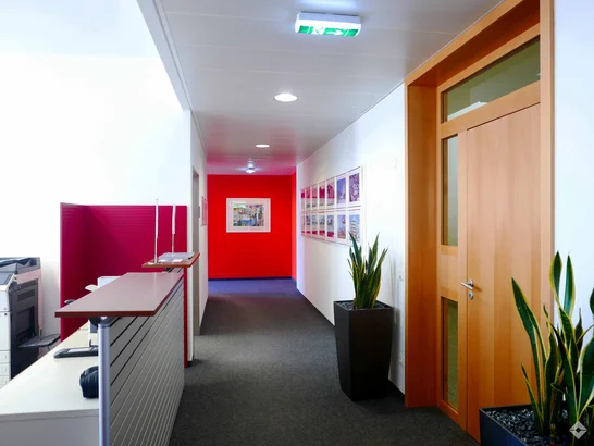 hoelzlhubnerimmobilien buero im business boulevard