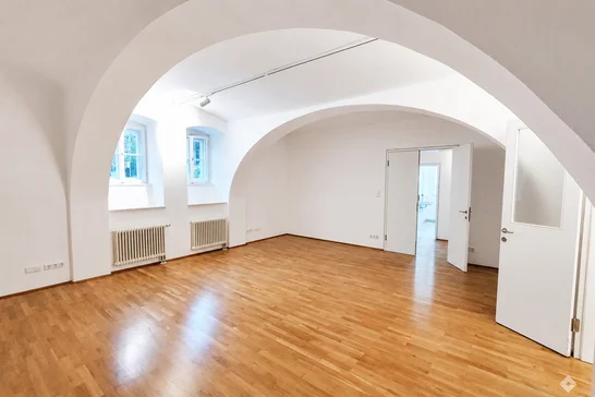Hoelzl&hubnerImmobilien