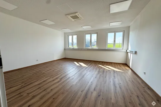 HoelzlHubnerImmobilien