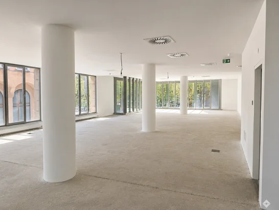 hoelzlhubnerimmobilien-buero-andraeviertel