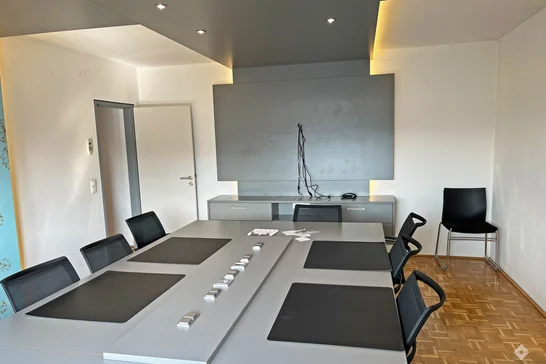 hoelzlhubnerimmobilien-büro-neumarkt