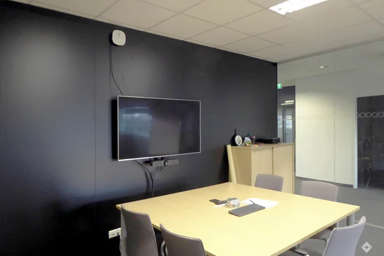 hoelzl hubner immobilien buero nahe autobahn