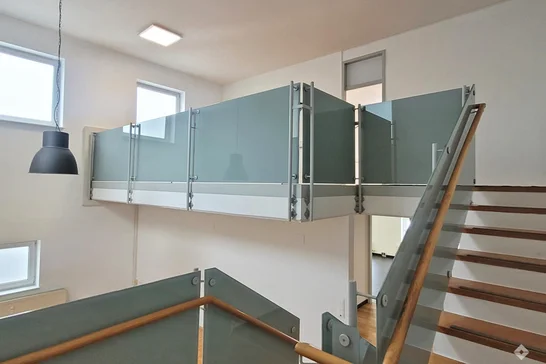 hoelzlhubner_buero
