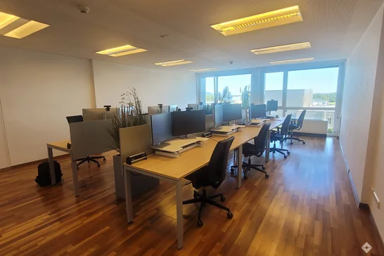 hoelzlhubnerimmobilien_buero